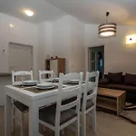 Family-friendly With Swimming Pool Verunic, Dugi Otok - 14286 Apartmán