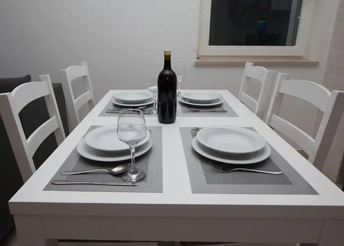 Family-friendly With Swimming Pool Verunic, Dugi Otok - 14286 Apartman