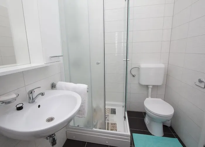 Family-friendly With Swimming Pool Verunic, Dugi Otok - 14286 Apartman *