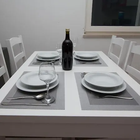 Family-friendly With Swimming Pool Verunic, Dugi Otok - 14286 Apartament