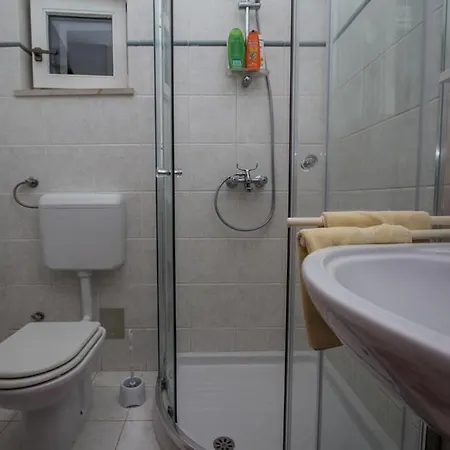 Family-friendly With Swimming Pool Verunic, Dugi Otok - 14286 *