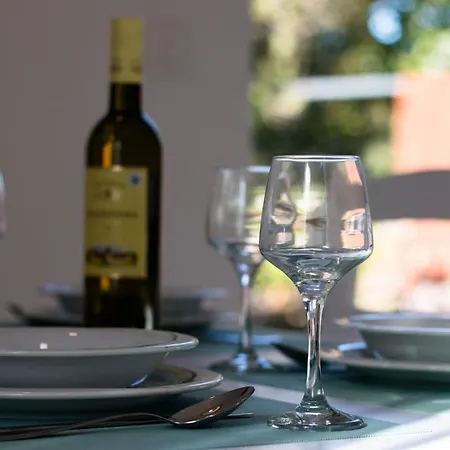 Family-friendly With Swimming Pool Verunic, Dugi Otok - 14286 Apartament